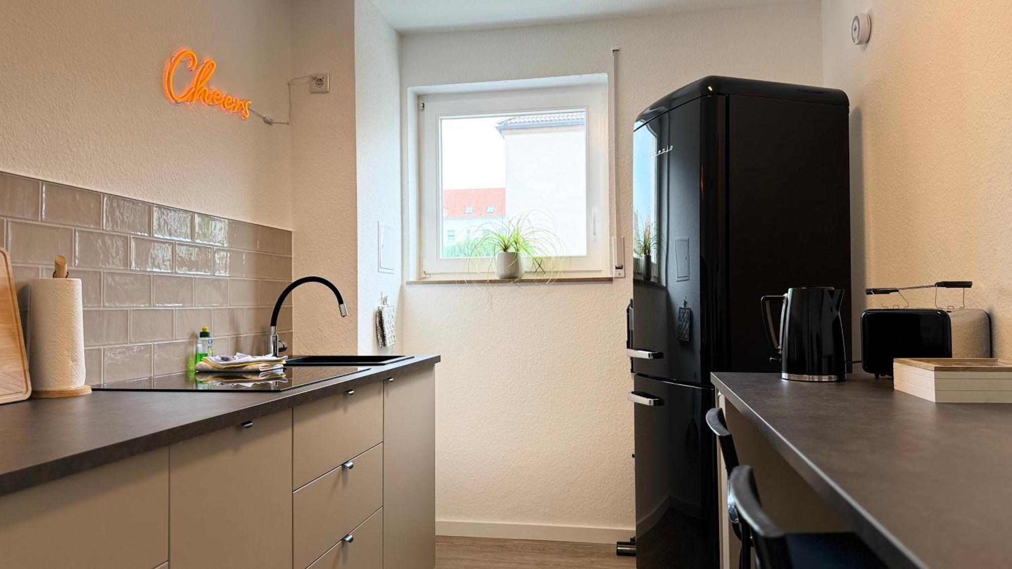 Fewo Am Park - 4P, Boxspringbett, Balkon, Smarttv, Gesundbrunnen, Familienfreundlich Halle  Zewnętrze zdjęcie